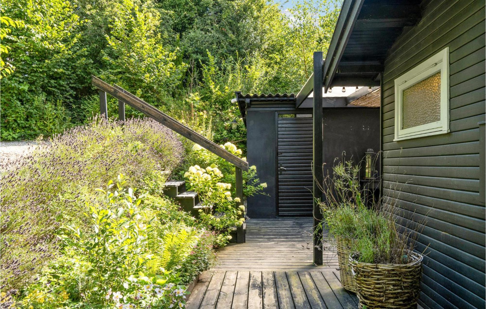 Lovely In With Kitchen Ferienhaus